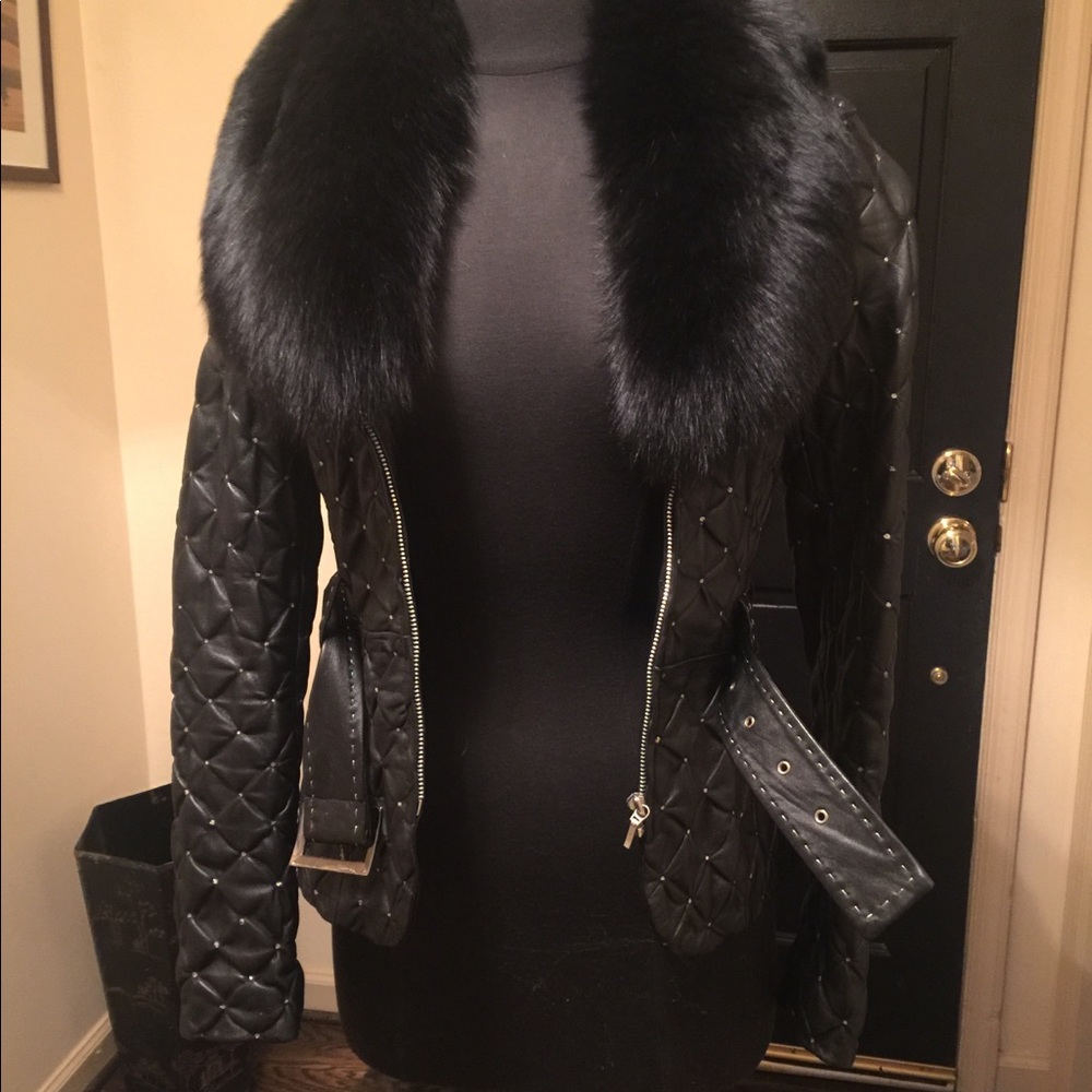 Cache Black Leather Jacket with Fox Fur Collar.